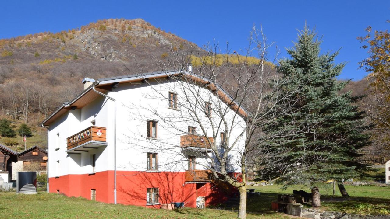 Relais Del Sosto Bed & Breakfast Olivone Exterior photo